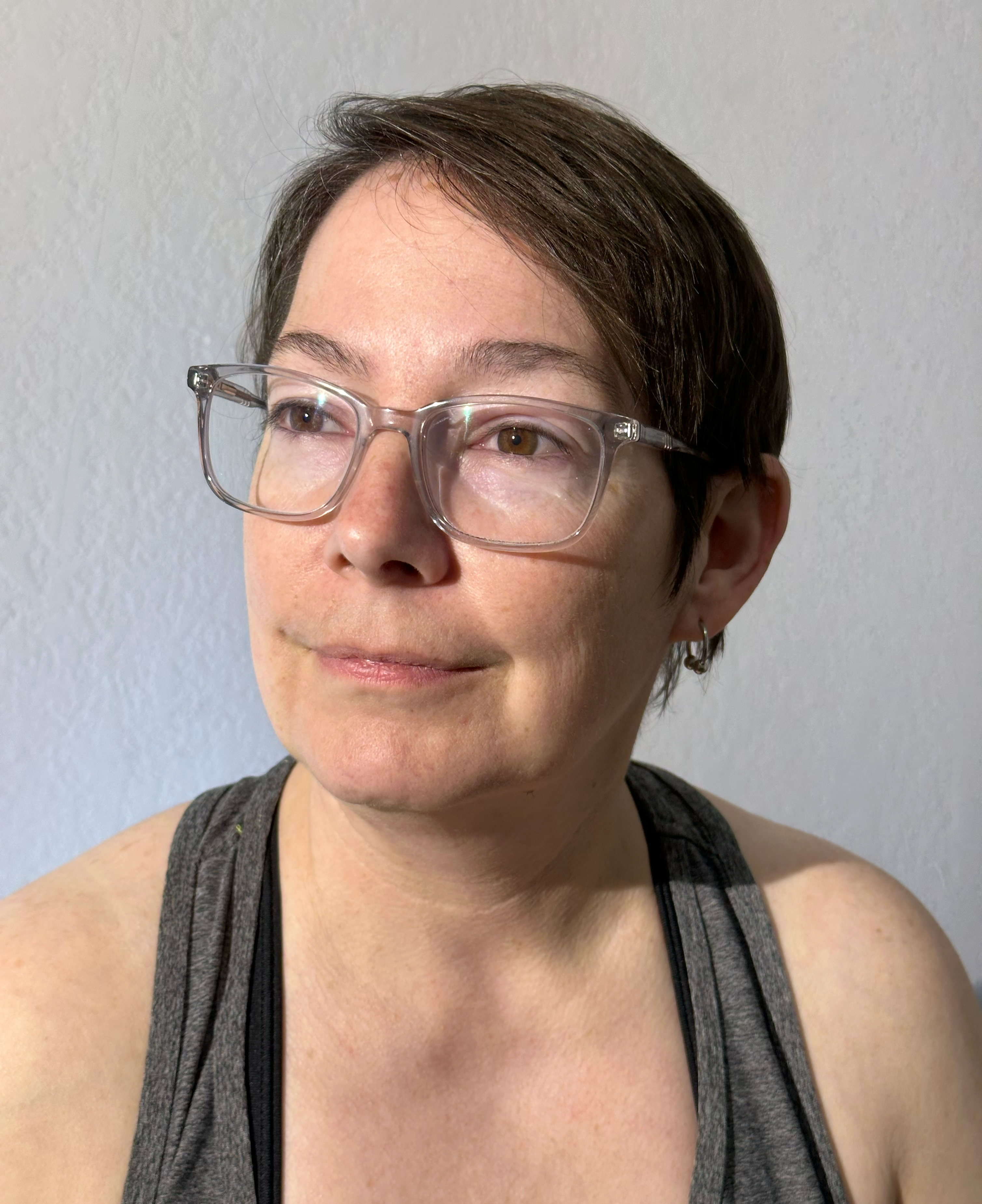 Photo of Sarah Warner.